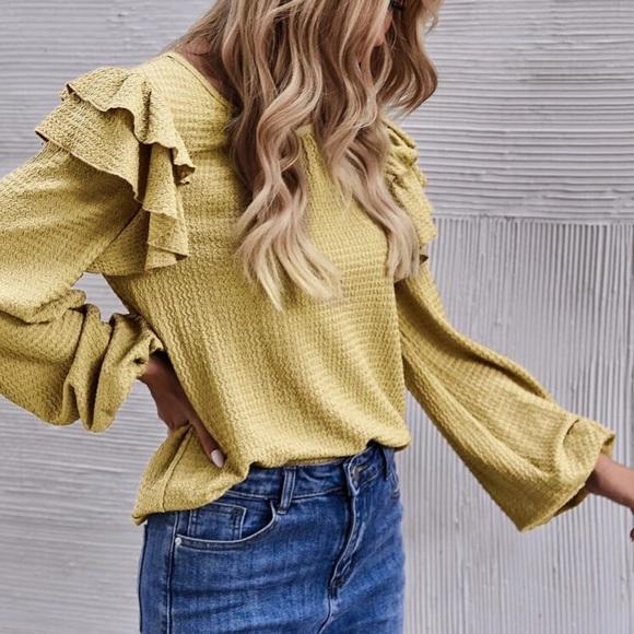 Boho ruffle trim blouse - Picture 8 of 16